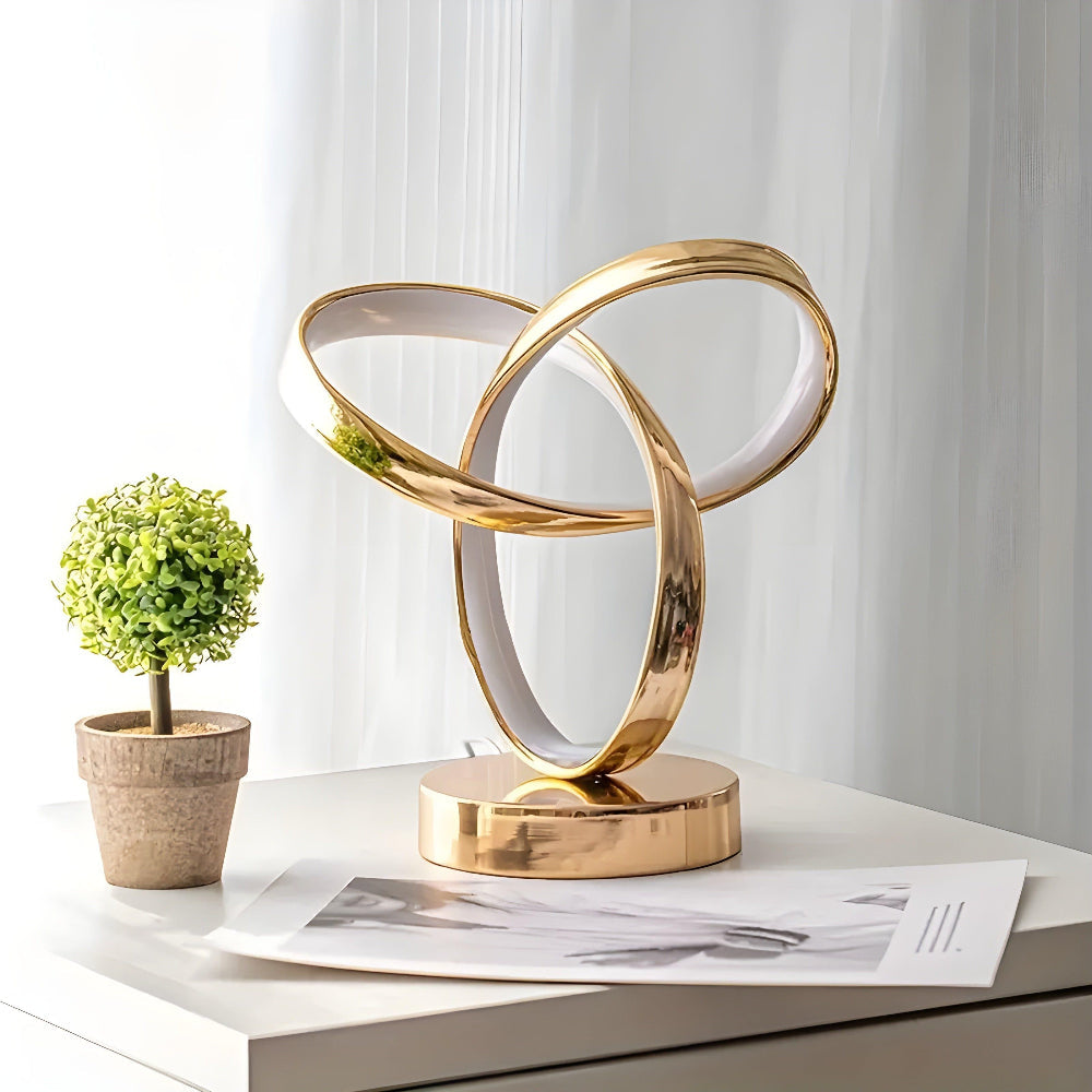 Ignis – Elegant Ring-Shaped Reading Lamp